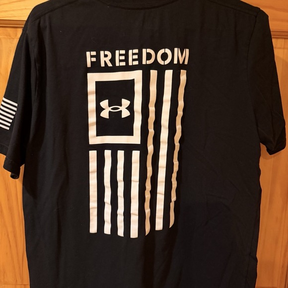 Under Armour Men's UA Freedom Flag Shirt Size Large - Picture 2 of 4